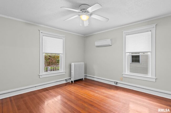 810 W Edwards St Unit B