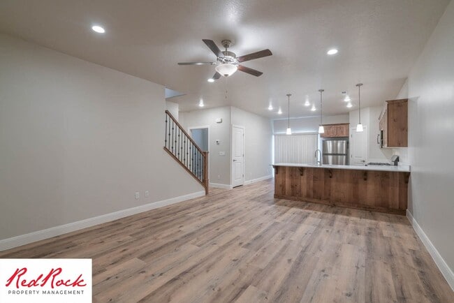 Photo - Spacious 4 Bedroom Townhome in Hurricane Heights!