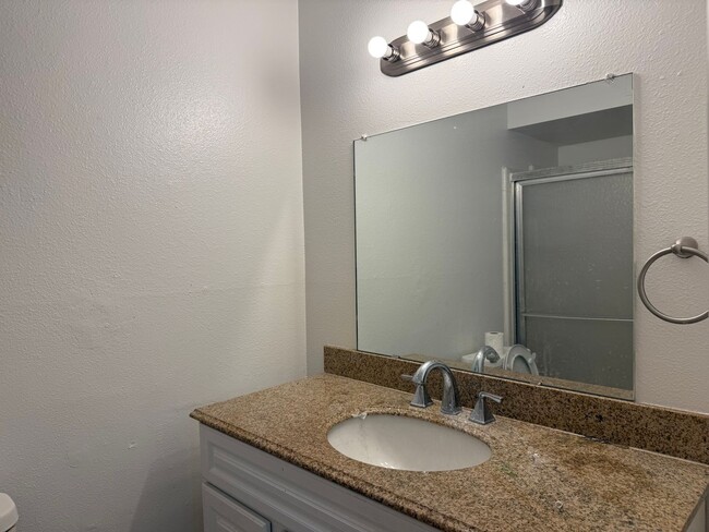 Photo - 5-Bedroom Home In Tempe