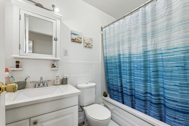 Photo - Wellington Suites