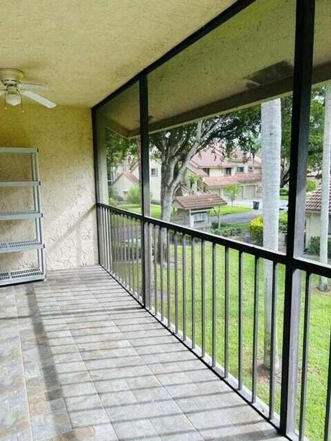 Photo - 5720 Coach House Cir