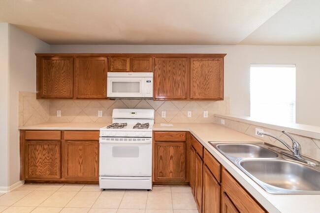 Photo - 17918 Green Trace Ln