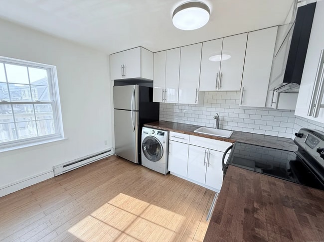 Photo - 8 Wardwell St