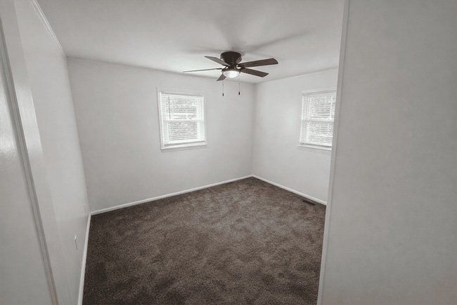 Photo - 2430 Mayfair Dr