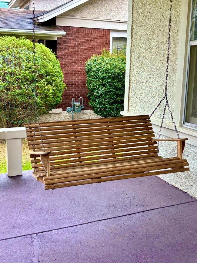 porch swing - 1939 Nelson Ave