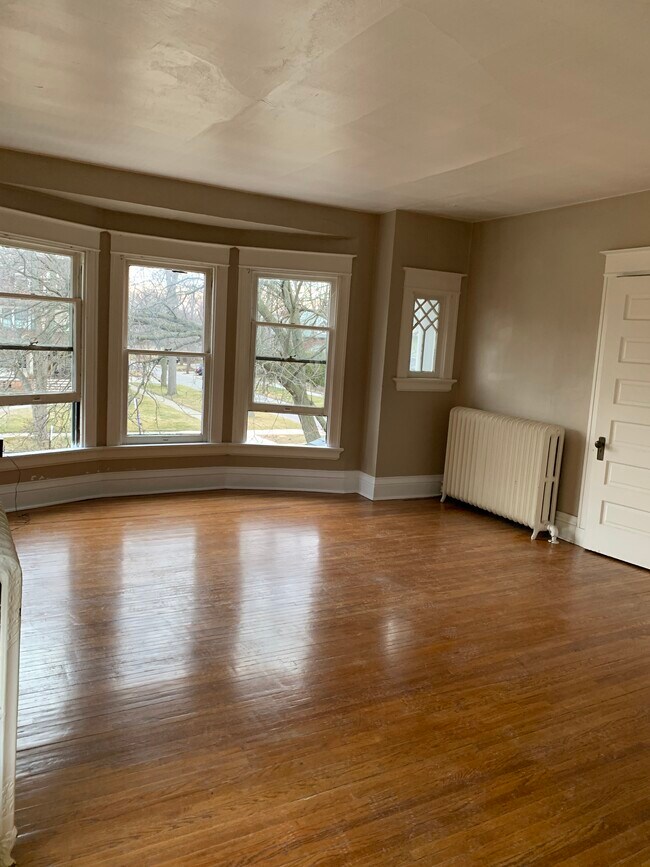 Photo - 2274 Robinwood Ave Unit 4