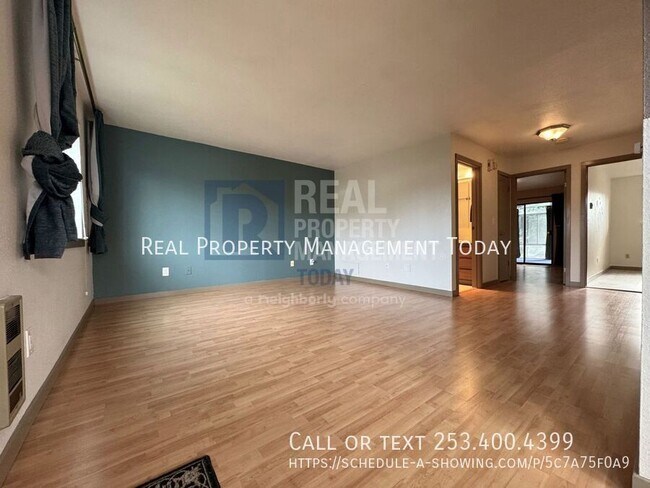 Photo - 1712 S 39th St