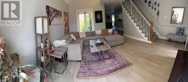 Photo - 2 Ross Linton Dr