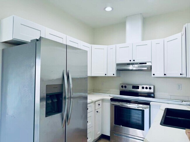 Photo - 1926 SW Washington St