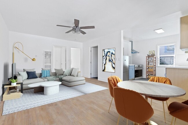 Building Photo - 316 Columbia Ave Unit 316