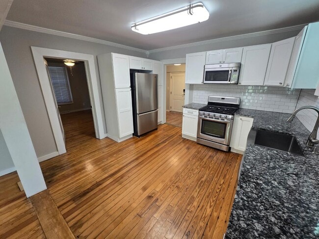 Photo - 27 N Washington Ave