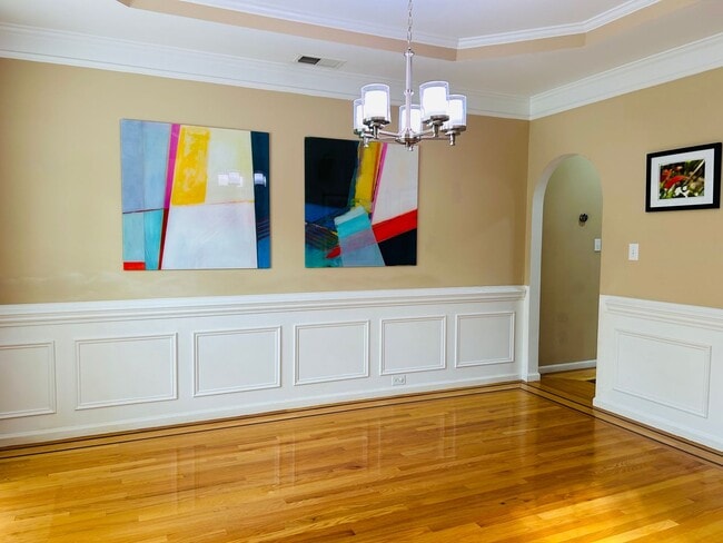 Photo - Incredible 4 bedroom/5 bath Tri-level home in Willoughby Park in NW Greensboro with finished base...