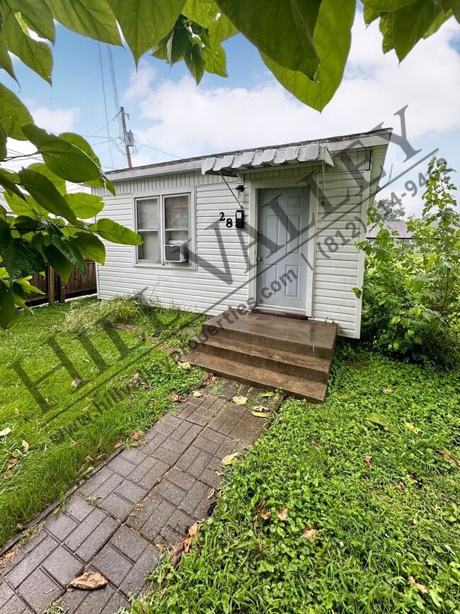 Building Photo - One Bedroom Rental