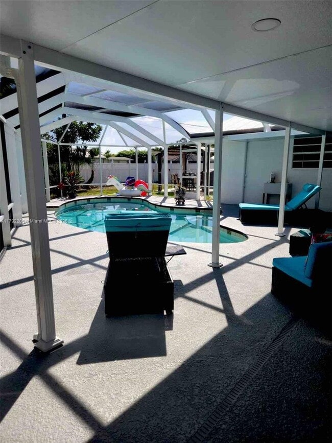 Photo - 2515 SE Petit Ln