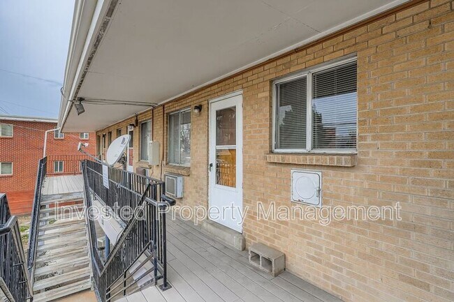 Photo - 257 E Powers Ave Unit 7