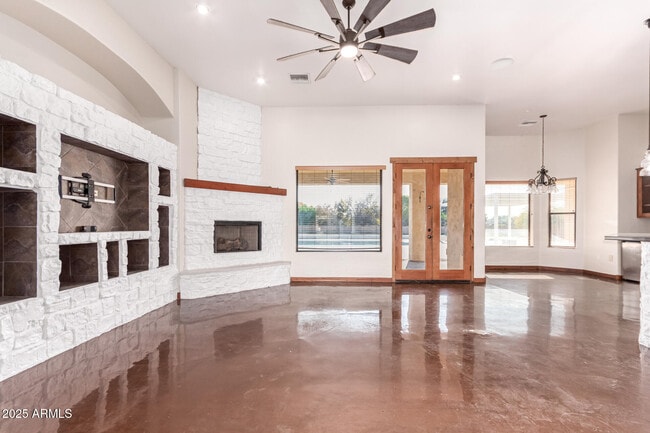 Photo - 16433 W Hilton Ave