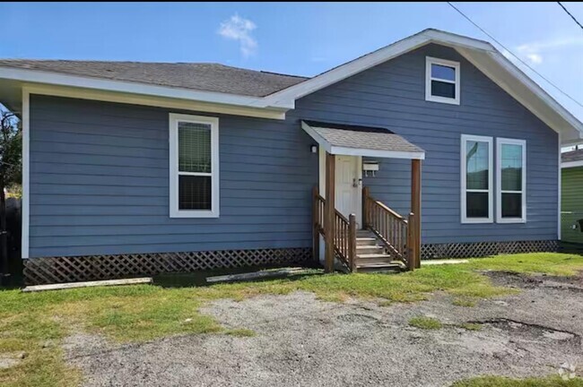 Building Photo - 4201 Irvington Blvd Rental