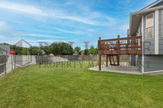 Photo - 1726 Black Oak Ct