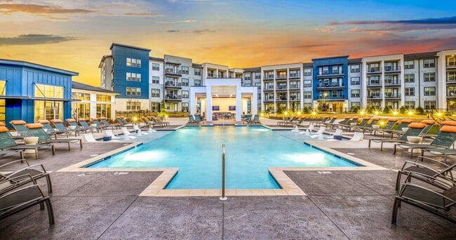 The Samford Glenn Apartments