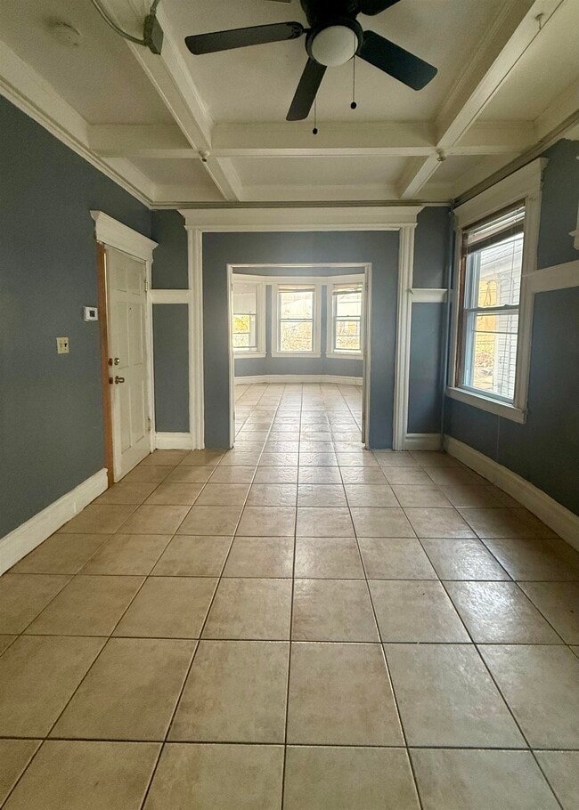 Building Photo - 110 Lincoln Ave