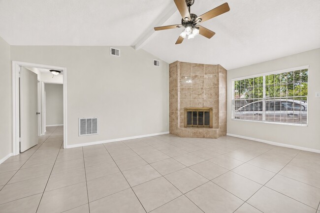 Photo - 8831 Sandstone Rd