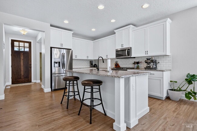 Photo - Beautiful South Meridian Home