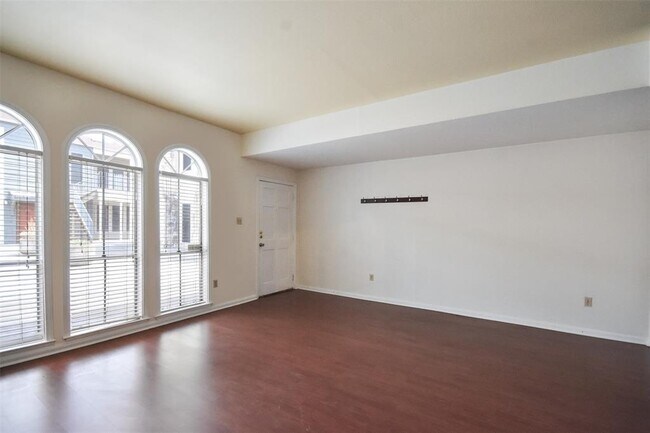 Photo - 2529 Rio Grande St Unidad 85