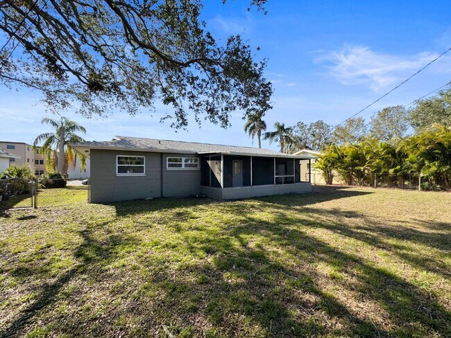 Photo - 9893 47th Ave N