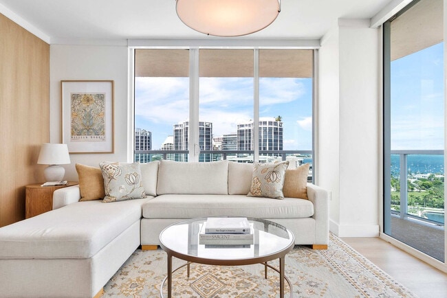 Photo - 2889 McFarlane Rd Unidad ID1240574P