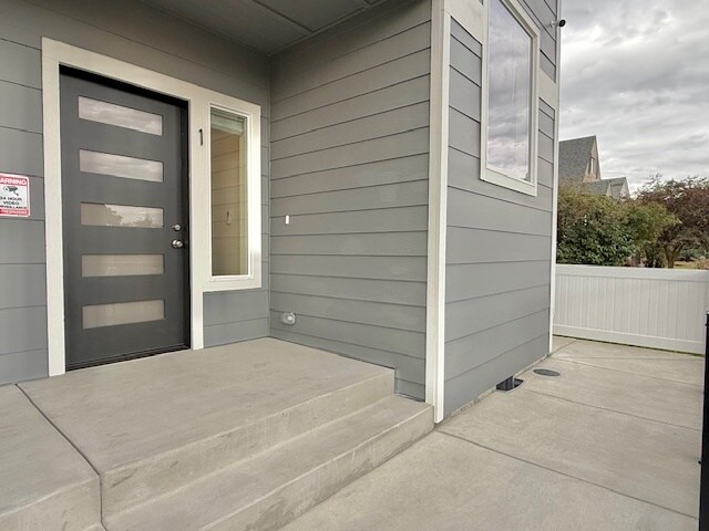 Photo - 2404 W College Ave