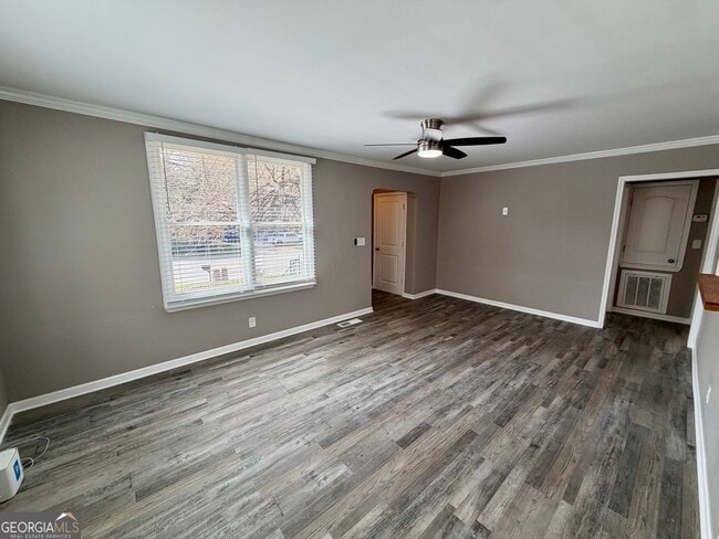 Photo - 2912 Glenwood Ave SE