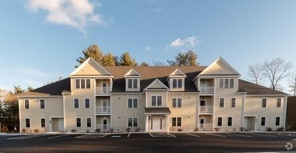 Building Photo - 80 N Meadows Rd Unit 101 Rental