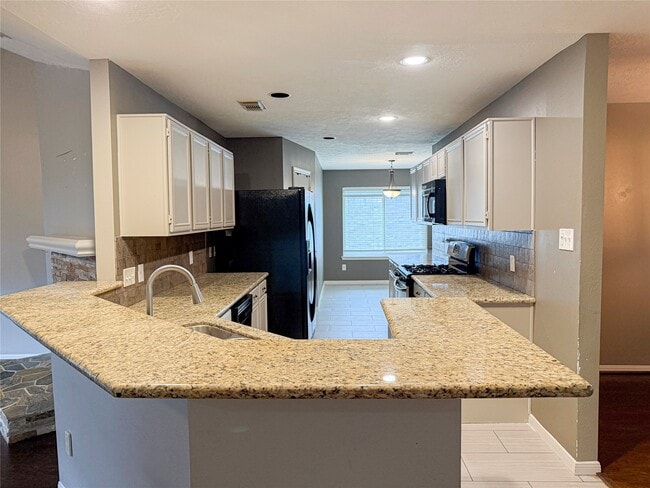 Photo - 15815 Pilgrim Hall Dr
