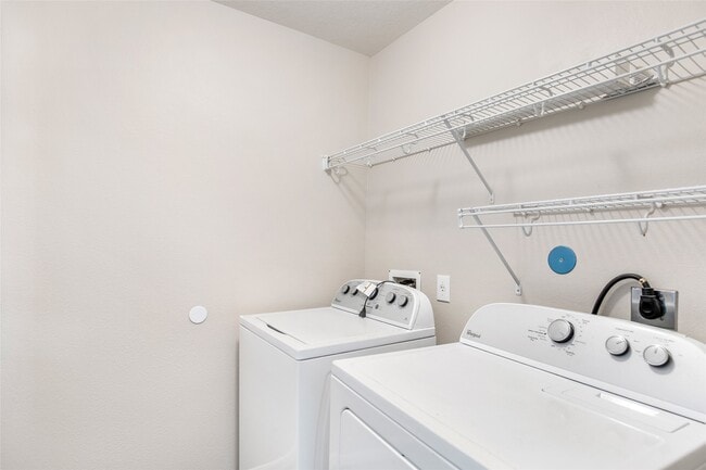 Building Photo - 2822 Foster Hill Dr