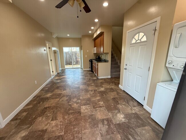 5448 Mary Lane Dr