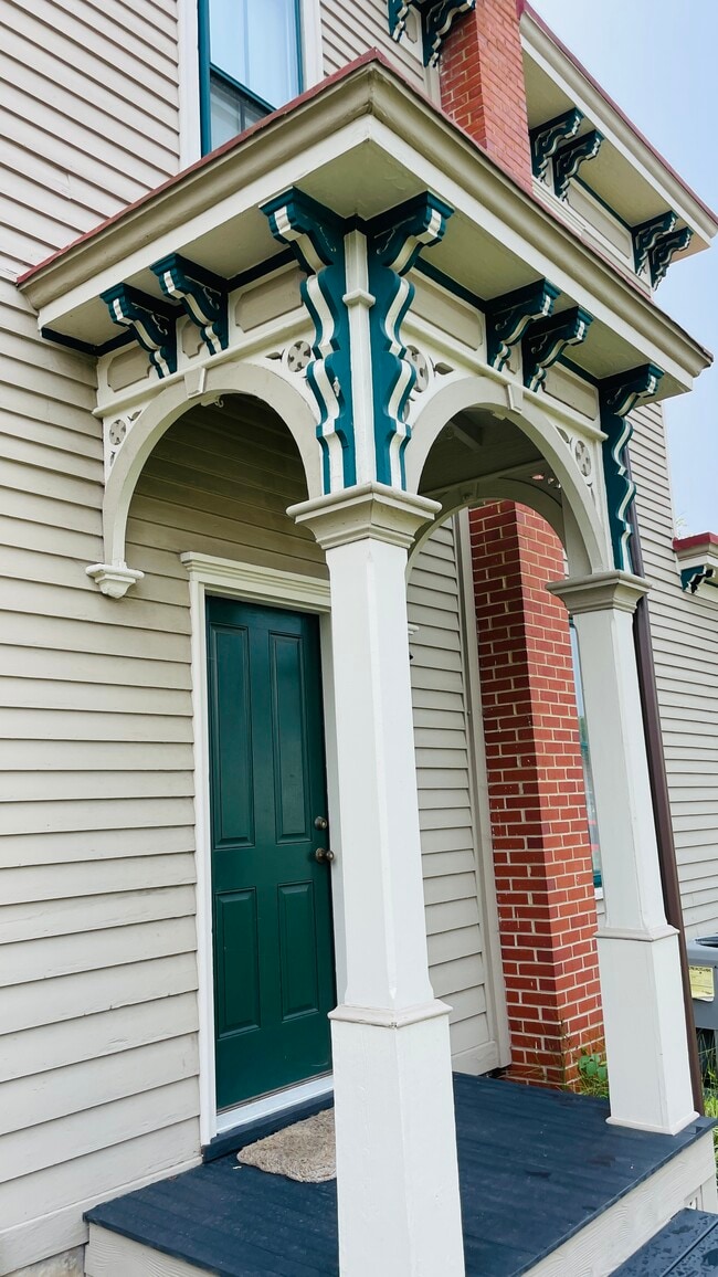 146 S Main St Unit Vicky Grace Unit 2