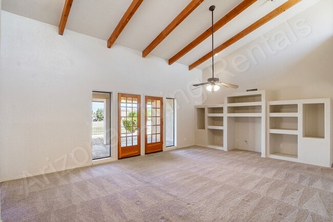 Photo - VIEWS ON THE GREEN WITH LARGE LOFT