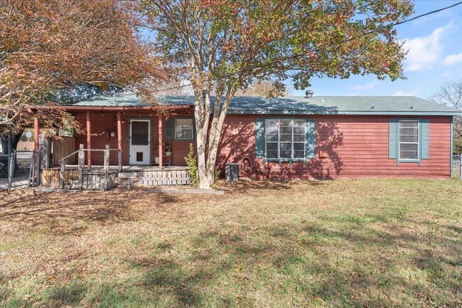 Photo - 519 Tolson Ave