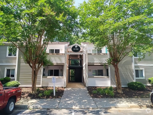 Building Photo - 600 Reusens Rd Rental