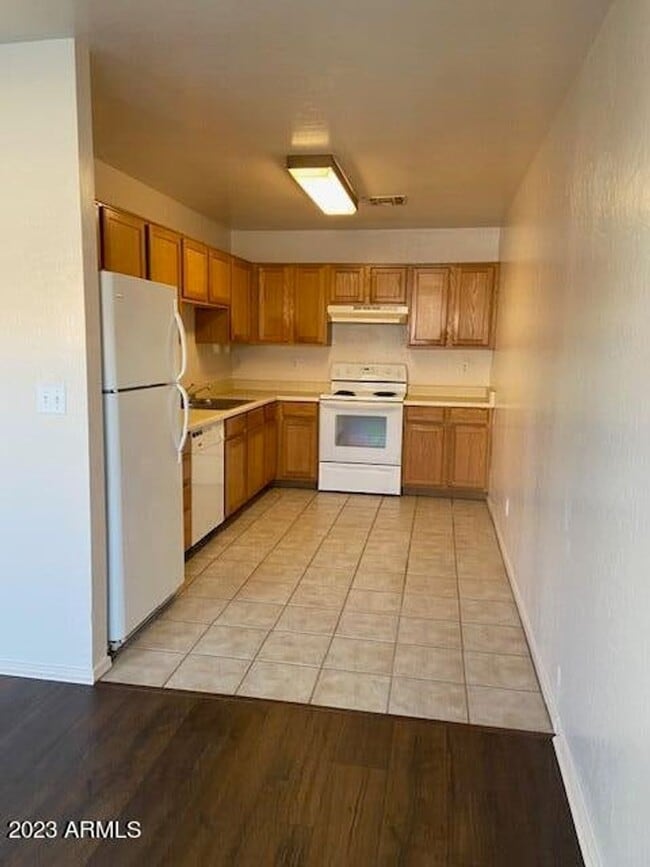 Photo - 2 BEDROOM IN APACHE JUNCTION!