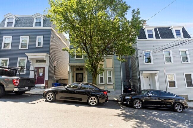 Building Photo - 51 Telegraph St Unit 2 Rental