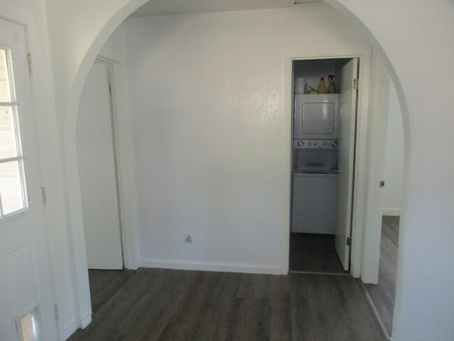 Photo - 309 N Race St Unit A