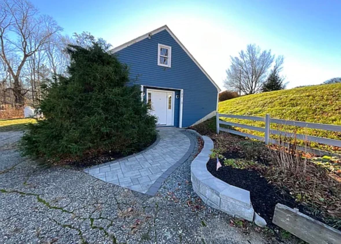 Photo - 141 County Farm Cross Rd