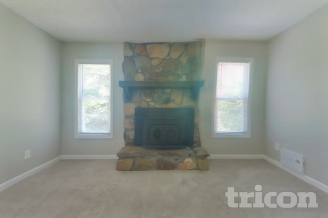 2466 Red Barn Rd