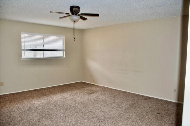 Photo - 4501 Elm Branch Dr