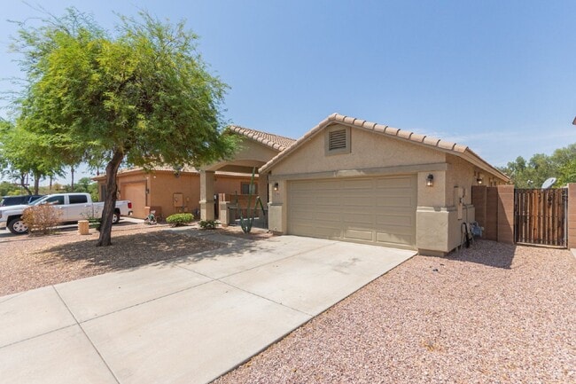 Photo - 11914 N 150th Ln