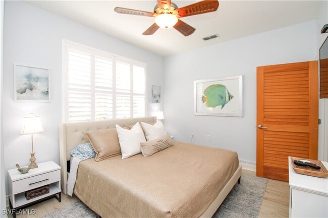 Photo - 4853 Hampshire Ct Unit 107