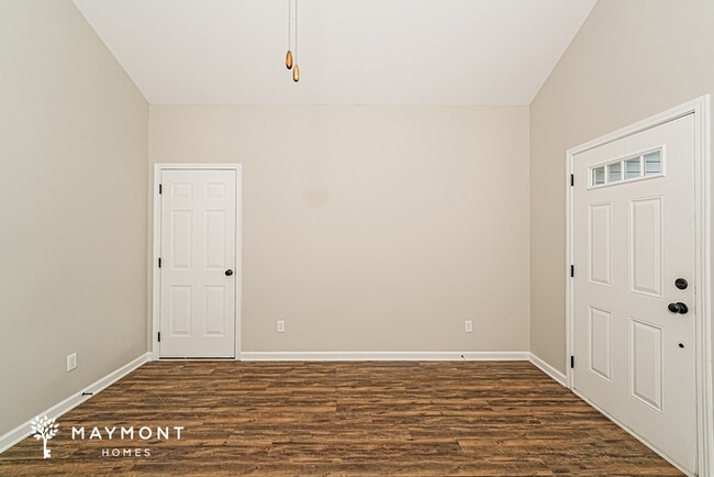 Photo - 595 Kincaid Cove Ln