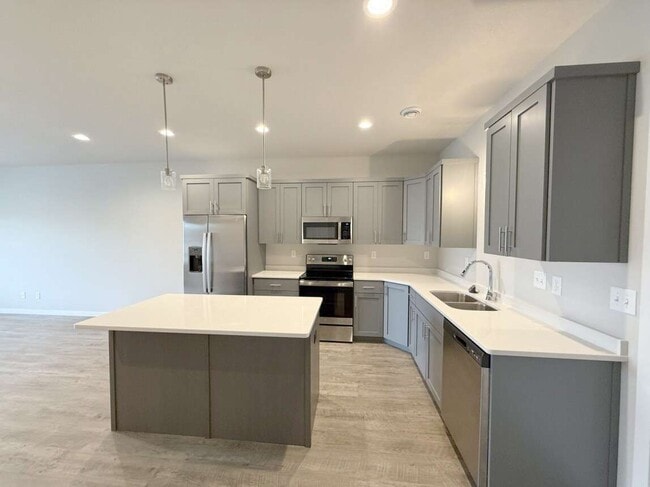 Valley View Town Homes Kitchen