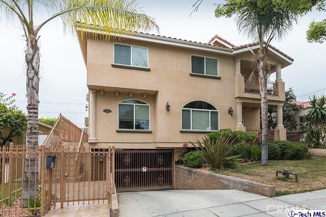 Photo - 735 E Angeleno Ave Townhome